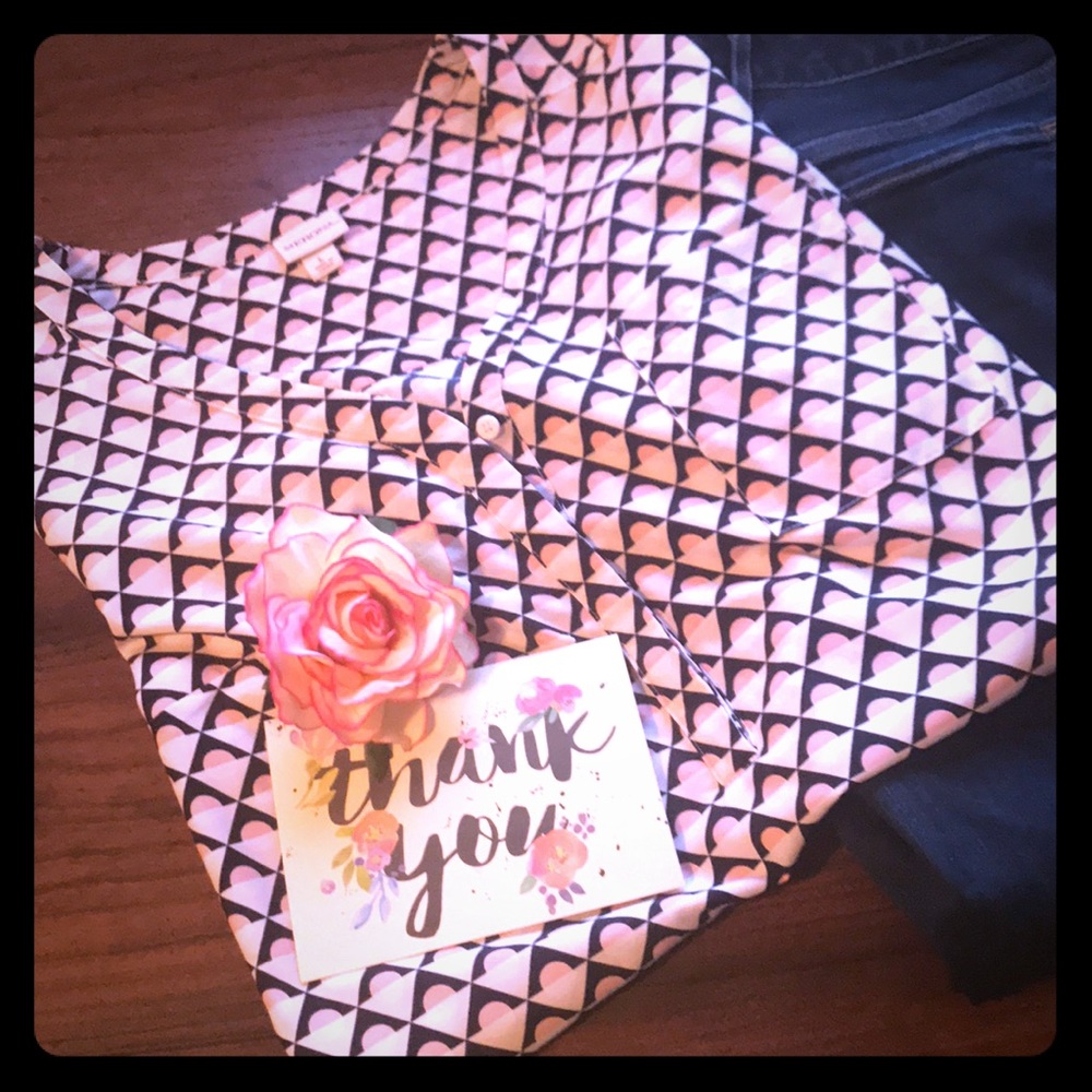 EUC Merona button down blouse
